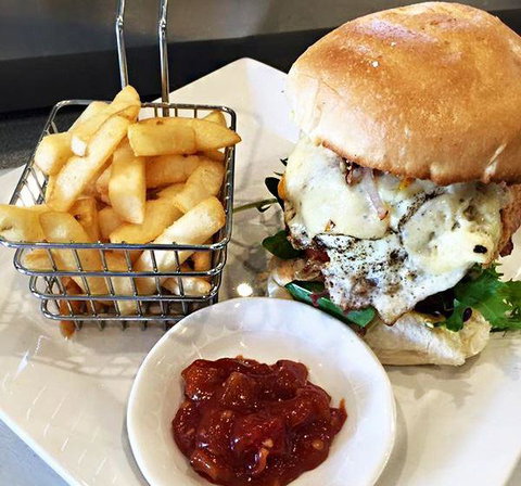 Amber Rose Food Store - St Kilda Accommodation 13