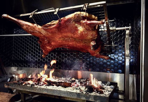 Fire Cue - St Kilda Accommodation 7