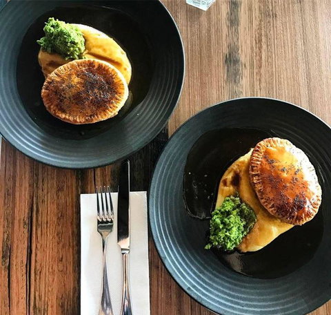 Cafe 65 - St Kilda Accommodation 7