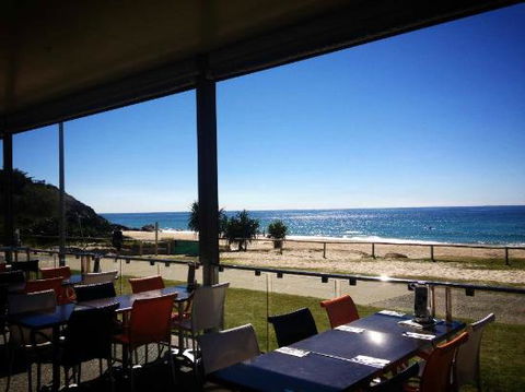 North Burleigh Surf Life Saving Club - St Kilda Accommodation 0