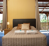 Yandina Hotel - St Kilda Accommodation