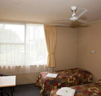 Dolphins Harbourside Hotel - St Kilda Accommodation