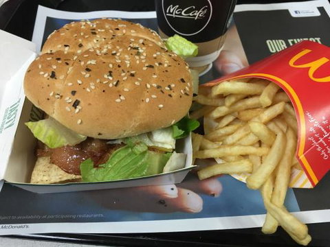 Mcdonald's Family Restaurants - St Kilda Accommodation 0