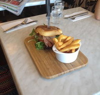 Rileys Woodfired Cafe - St Kilda Accommodation