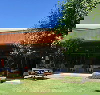 Wild Swan - St Kilda Accommodation