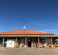 White Star Super Deli - St Kilda Accommodation