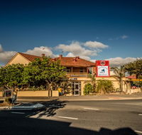 Port Noarlunga Hotel - St Kilda Accommodation