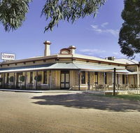 Standpipe Golf Motor Inn - St Kilda Accommodation