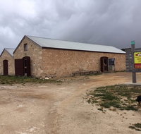Mt Dutton Bay Woolshed Cafe