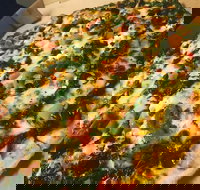 Ducks Pizzas  Burgers - St Kilda Accommodation