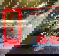 Yum Yums Mossman - St Kilda Accommodation