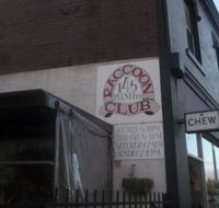 Raccoon Club - St Kilda Accommodation