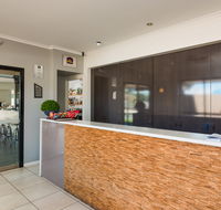 The Stirling Hotel Rockhampton - St Kilda Accommodation