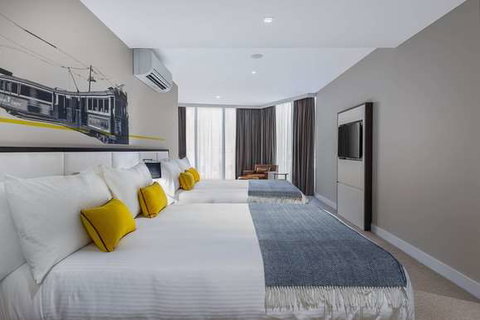 Peppers Docklands - St Kilda Accommodation 3