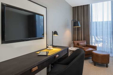 Peppers Docklands - St Kilda Accommodation 9