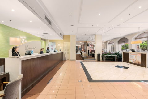 Holiday Inn Darling Harbour - St Kilda Accommodation 3