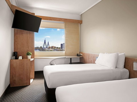 Ibis Sydney Darling Harbour - St Kilda Accommodation 5