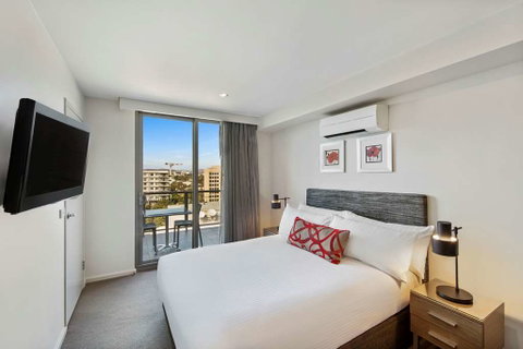 Adina Serviced Apts Canberra Dickson - St Kilda Accommodation 11
