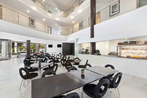 Adina Serviced Apts Canberra Dickson - St Kilda Accommodation 17