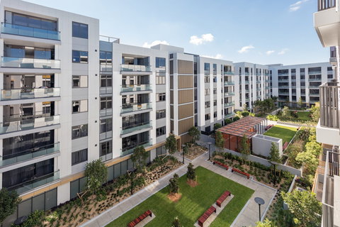 Meriton Suites Sydney Airport - St Kilda Accommodation 0