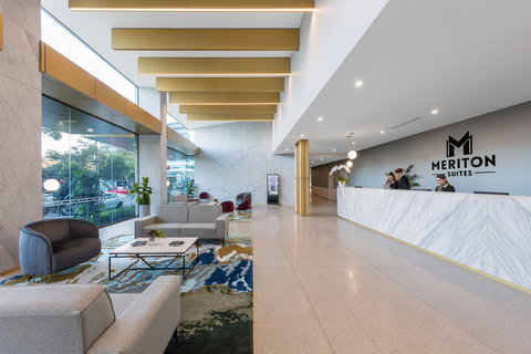 Meriton Suites Sydney Airport - St Kilda Accommodation 6