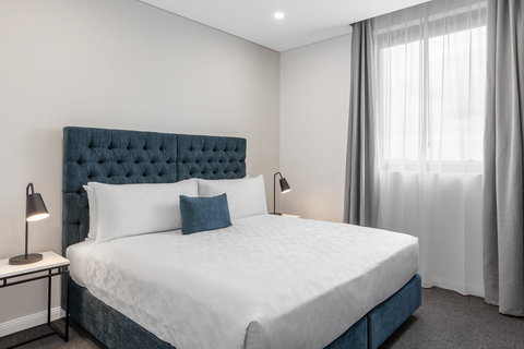 Meriton Suites Sydney Airport - St Kilda Accommodation 14