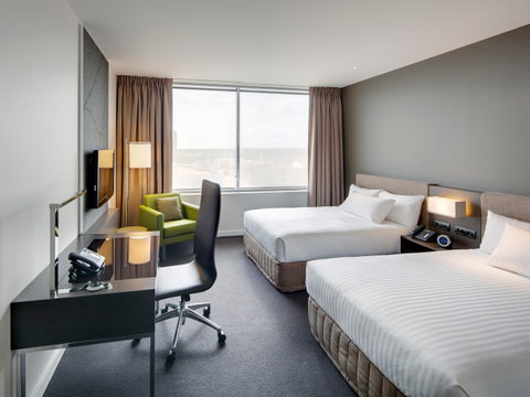 Pullman Adelaide - St Kilda Accommodation 4