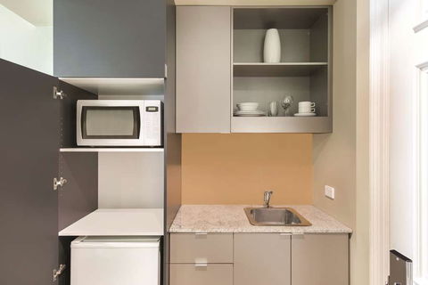 Adina Apartment Hotel Adelaide Treasury - St Kilda Accommodation 10