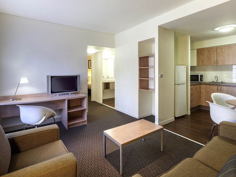 Ibis Hotel - St Kilda Accommodation 8