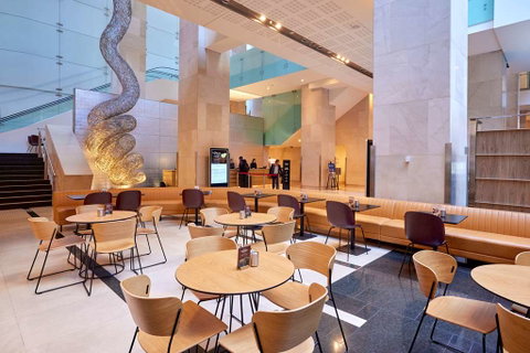 Hilton Sydney - St Kilda Accommodation 3