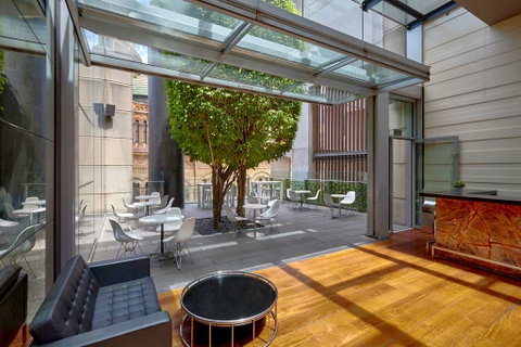 Hilton Sydney - St Kilda Accommodation 12