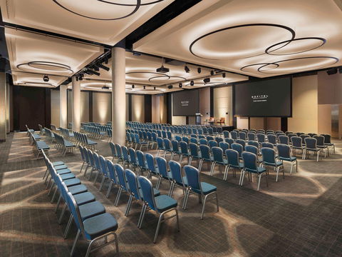 Sofitel Sydney Darling Harbour - St Kilda Accommodation 8