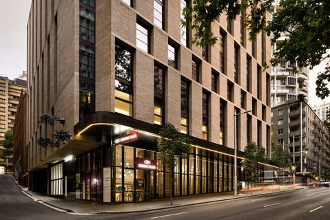 Crowne Plaza Sydney Darling Harbour - St Kilda Accommodation 1