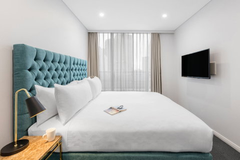Meriton Suites Pitt Street - St Kilda Accommodation 9