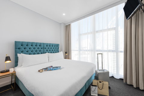 Meriton Suites Pitt Street - St Kilda Accommodation 16