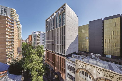 Vibe Hotel Sydney Darling Harbour - St Kilda Accommodation 0