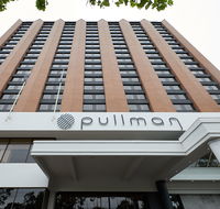 Pullman Melbourne on the Park - St Kilda Accommodation