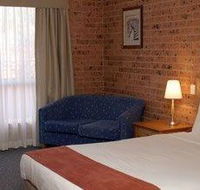 Akuna Motor Inn - St Kilda Accommodation