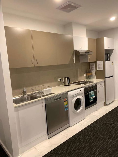 Adelaide Dress Circle Apartments - St Kilda Accommodation 2