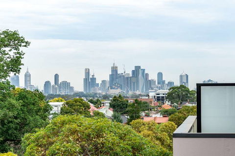 Artel Apartment Hotel Melbourne - St Kilda Accommodation 1