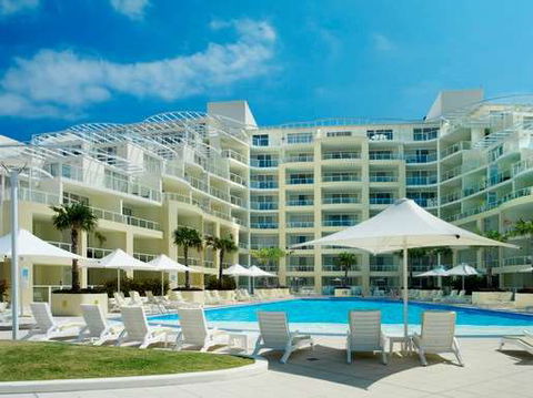 Mantra Ettalong Beach, Ettalong - St Kilda Accommodation 0