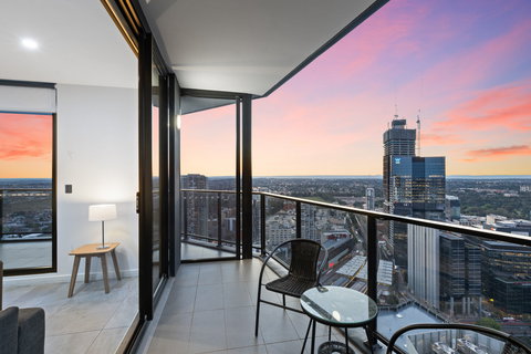 Astra Apartments Parramatta - Skyrise - St Kilda Accommodation 2