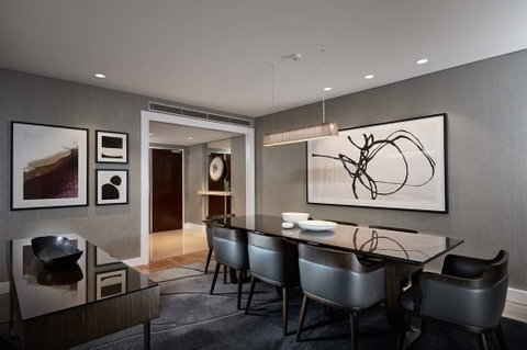 Hilton Sydney - St Kilda Accommodation 8