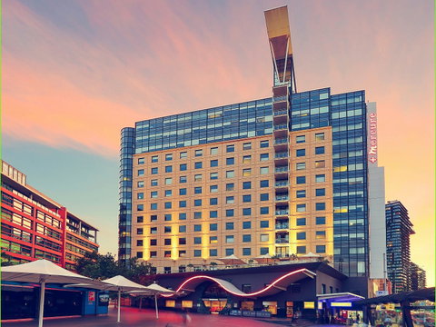 Mercure Sydney - St Kilda Accommodation 0