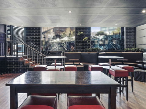 Mercure Sydney - St Kilda Accommodation 4