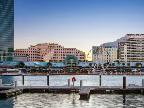 Novotel Sydney on Darling Harbour - St Kilda Accommodation 1