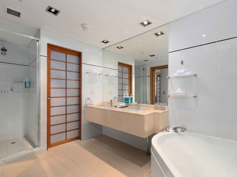 Novotel Sydney on Darling Harbour - St Kilda Accommodation 13