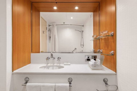 Rydges Sydney Harbour - St Kilda Accommodation 4