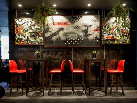 Ibis Sydney Barangaroo - St Kilda Accommodation 3