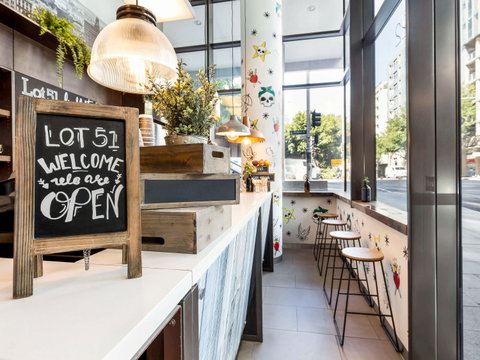 Ibis Sydney Barangaroo - St Kilda Accommodation 16